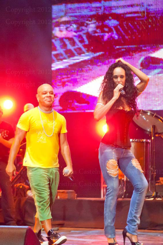 fesival latino americano cantante backstage music live  Backstage Samba  Music Latin
