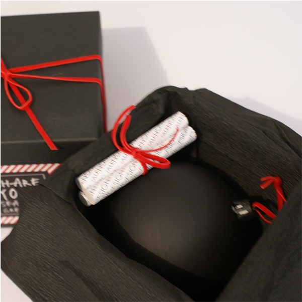 xmas Christmas Chalkboard ornaments winter seasonal greetings box Pack gift Wrap present
