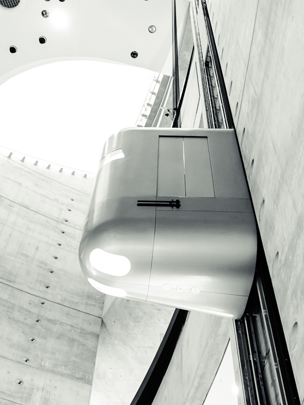 stuttgart Mercedes Benz museum minimal germany architektur design fotografie beton concrete