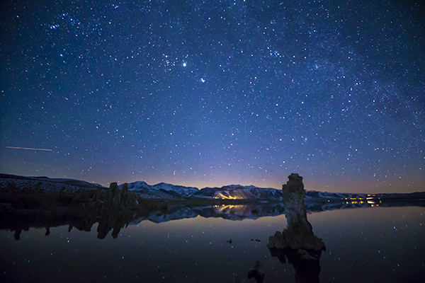 mono lake stars nightview