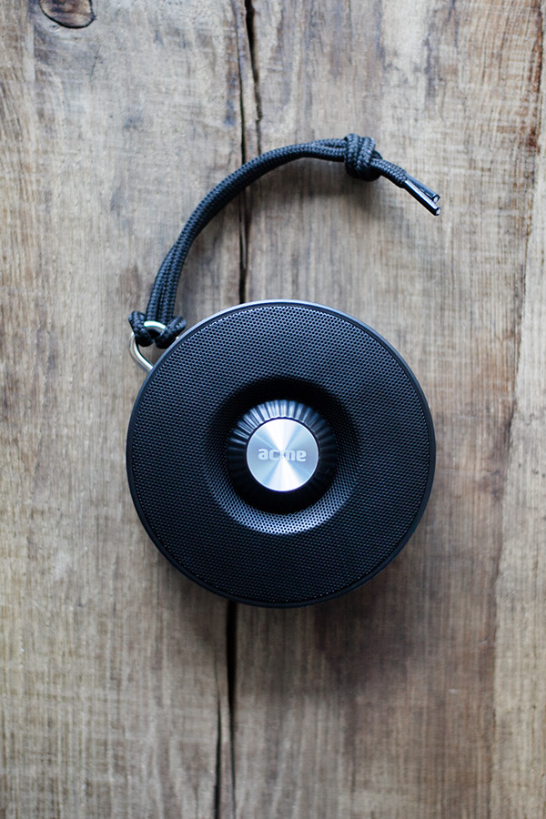 BAT | Bluetooth speaker + one knob control