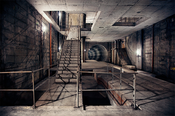 subway tunnel underground Premetro metro abandoned urban exploration urbex forgotten disused places