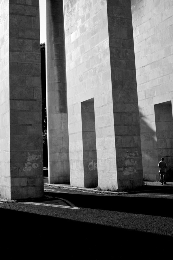 Rome roma EUR b&w buildings black & white photo david carvalho