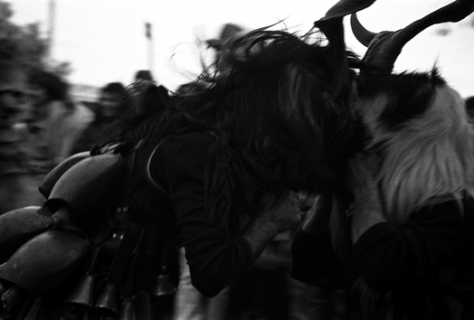 reportage Carnival Black&white analogic