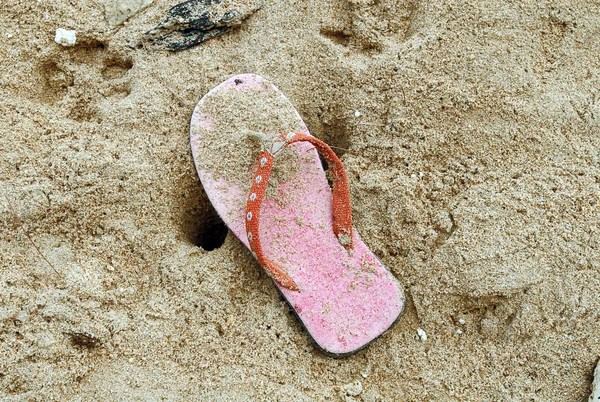 tsunami documental beach playa huellas tragedia Reportaje