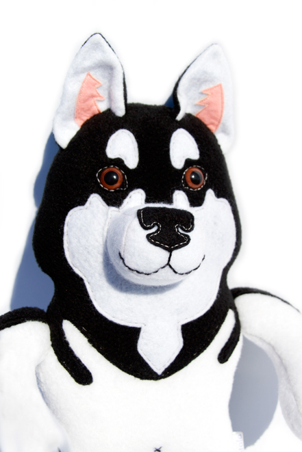 entala plush toy toy plushie dog doggie doggy alskan malamute malamute black and white
