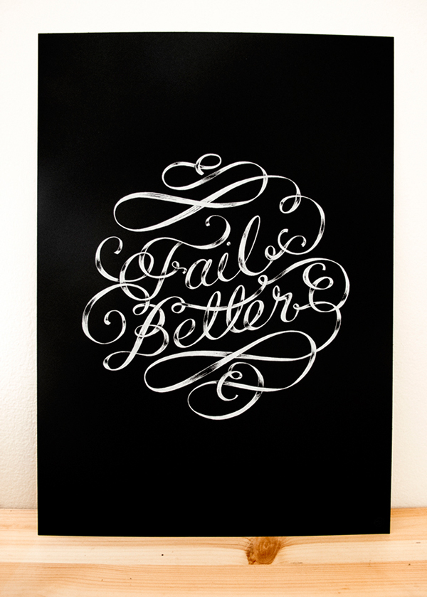 Mural chalk lettering motto maricormaricar hand drawn black and white