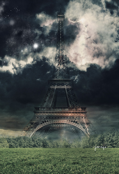 Paris  dark  stormy  sky  tower  eiffel
