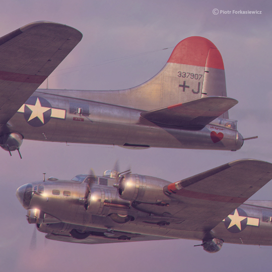 B-17 G Flying Fortress formation escort armada WWII Air War