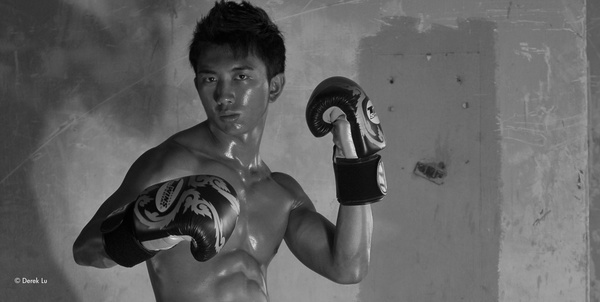 Muay Thai Practitioner Thai fight club. contender Boxing heavy weight mac lomo beauty fight portrait