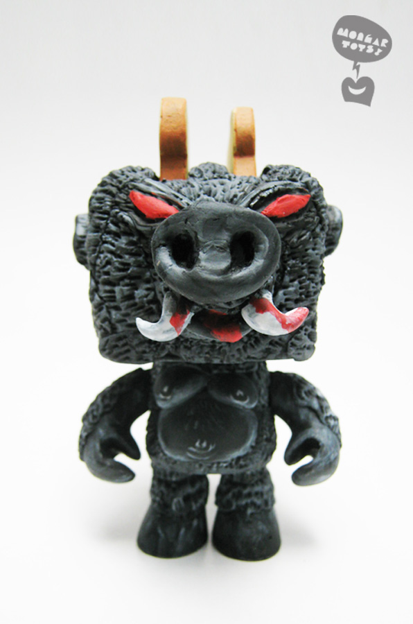 ghost demon toys art toys Urban toys horror Sculpt myth Urban Legend indonesia traditional evil custom toys Custom art