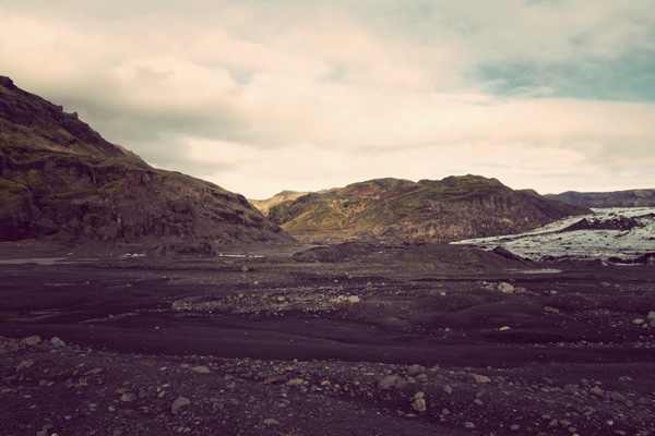 iceland epic october movie Documentary  Island Landscape mood desolate Isolated kim holtermand