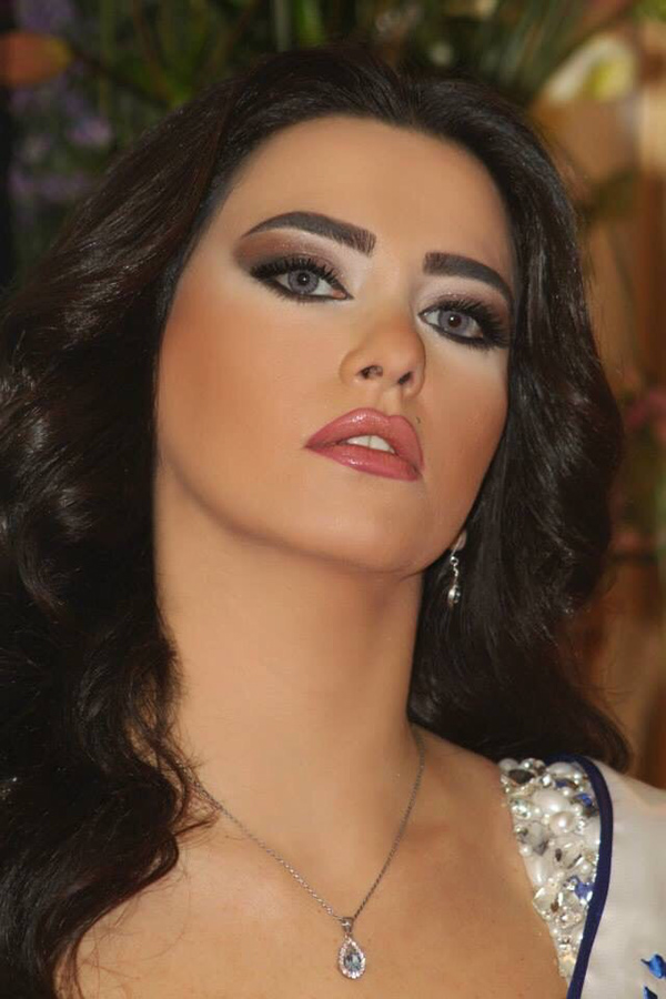 رنا خطار - ملكة جمال العيون