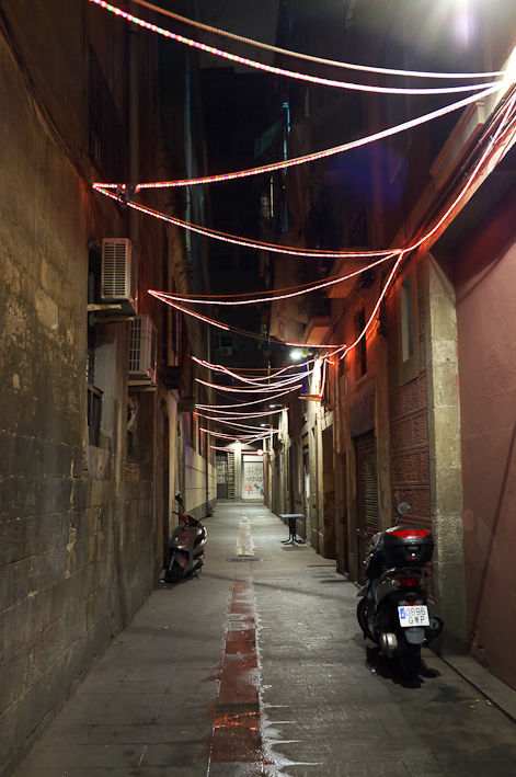 barcelona  Borne  street  night