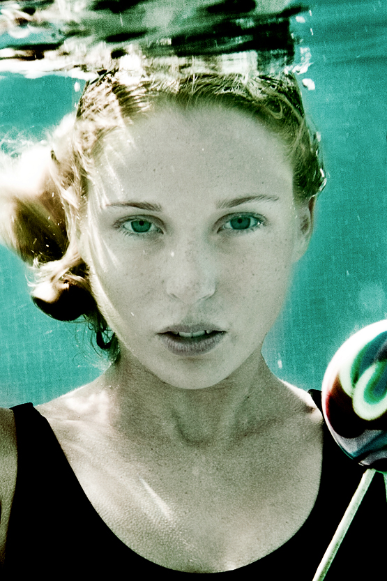 underwater girls models beauty