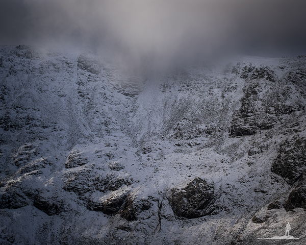 scafell Pike peak lake district mountain cloud england atmosphere light winter snow Landscape fuji X-T1