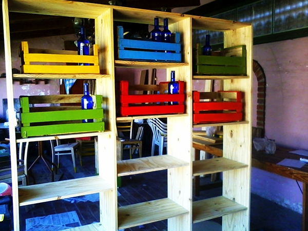 hostel bar design furniture pallets wood