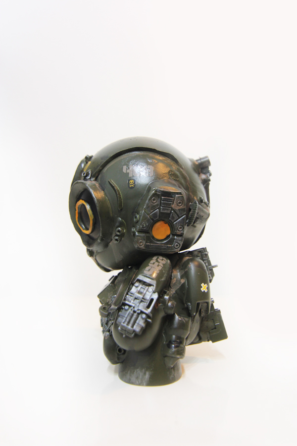 clogtwo theinkandclogstudio singapore vinyl Kidrobot mars robots mecha toys