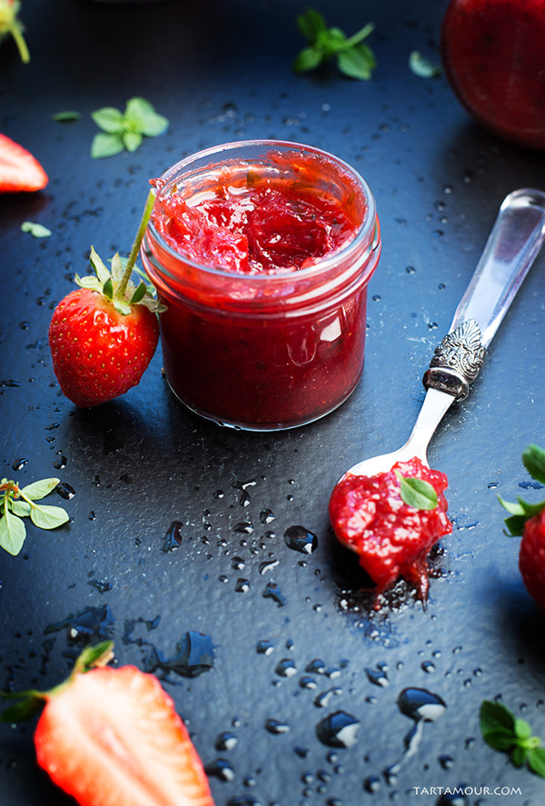 Strawberry and basil jam on Behance