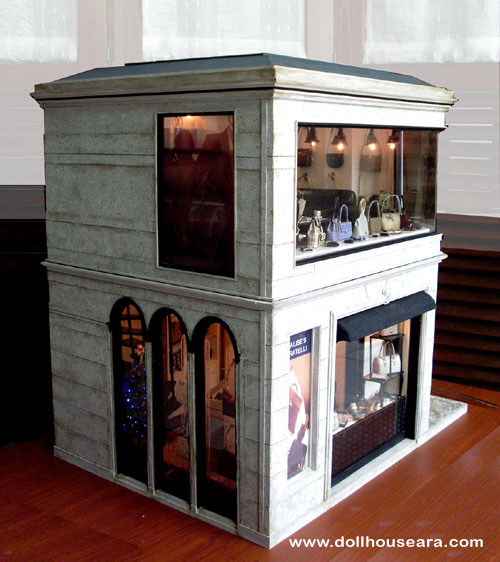 Dollhouse Miniatures Louis Vuitton 