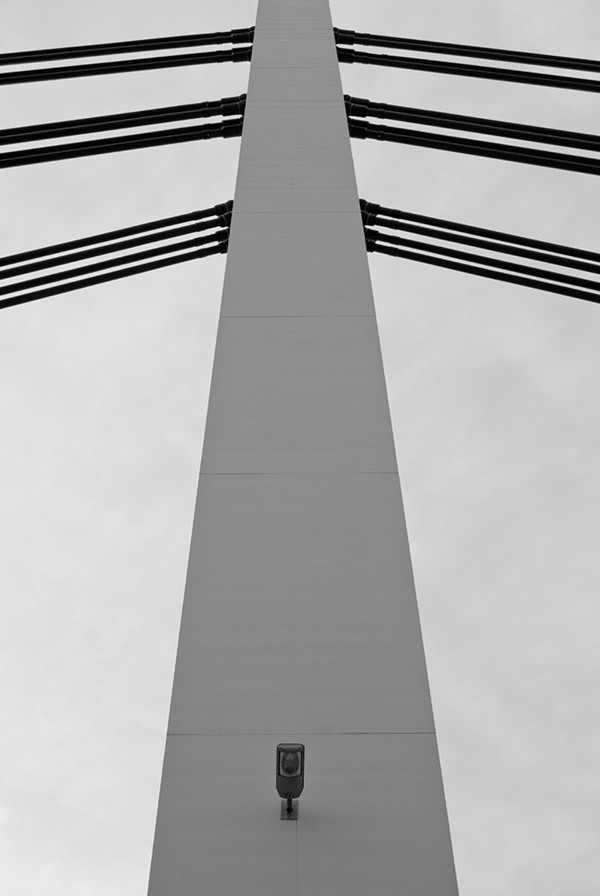 bridge rebuild black and white monochrome cloudy dark grey Novi Sad Most Slobode lines geometry
