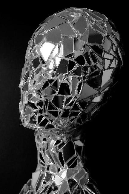 head sculpture mirror gold silver thorns Glue mind sorrow protection