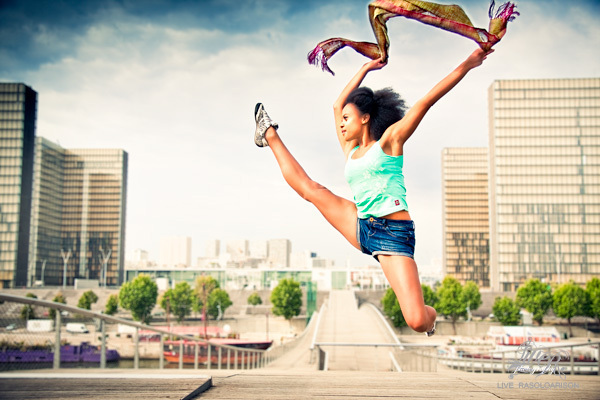 dancer Paris Street ballet gwen rakotovao live rasoloarison liverasol france malagasy photo shoot outdoor dance on the town ballet in the street conceptual