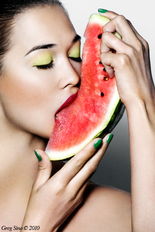 beauty Make Up fruits makeup strawberry apple watermelon eurasian eurasian girl Eurasian model Blue Eyes