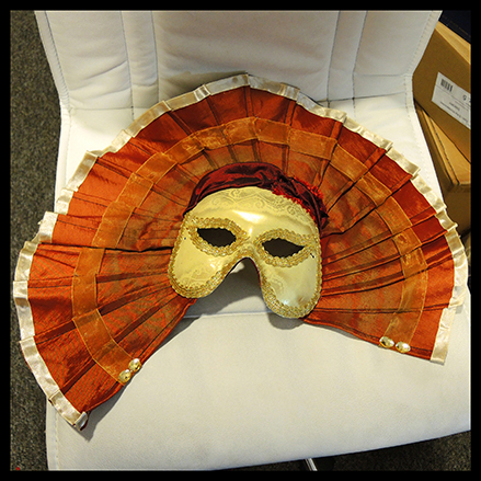 opera Traviata Verdi Opera Podlaska costume Carnival mask
