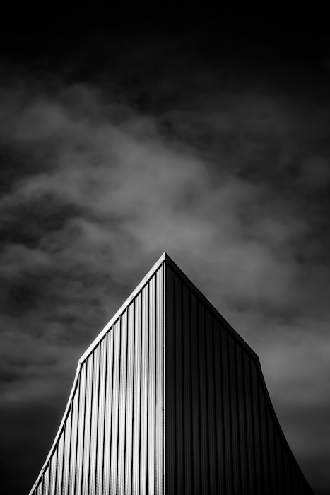 Tone Bringsdal  tone@live.dk  architecture cloud bw Urban  Paris  Mandal aalborg  symmetry SKY