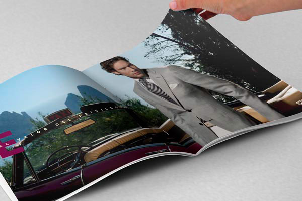brochure card graphic design boutique