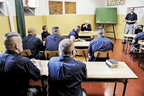 Szeged CSILLAg prison chaplain star