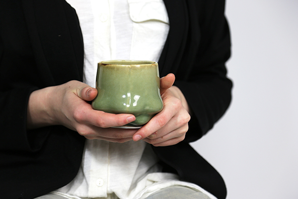 ceramic cup massage