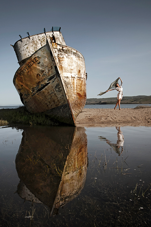 Alex Lim point reyes paloma boat editorial photography fashion photography atreidex cassandra