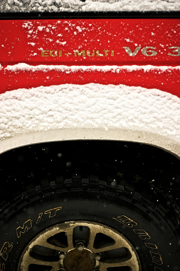 DM danielmuntean digitalphotography Cars details wheels HDR Porsche opel VW citroen Nissan Honda Audi Ford winter Canon 50mm cameraraw
