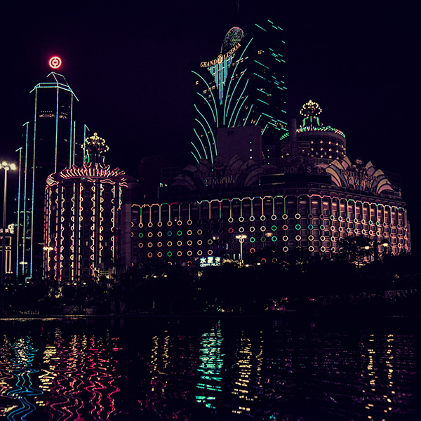 Macau, Colors and Rainy Atmosphere. Photo, Video.