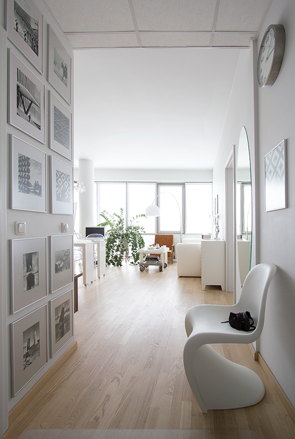 White apartment in Vilnius