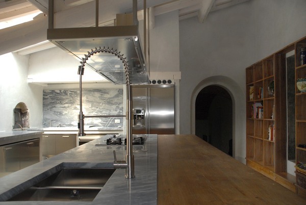 interiors kitchen country Italy b-arch