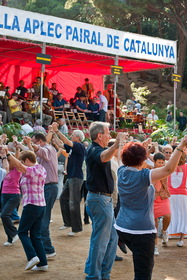 sardana popular dance catalonia