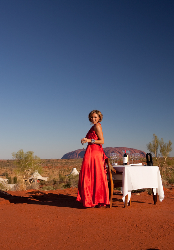 uluru Travel Magazine cover shoot bob barker jane abma