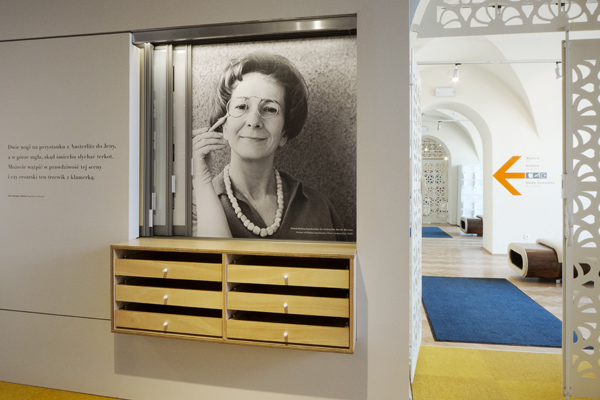 Szymborska szymborska's drawer Exhibition  Plywood Print Szolayski House showcase glasscase