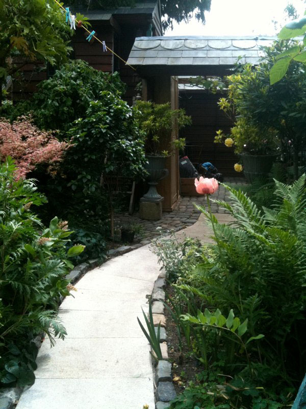 Garden design. Garden restoration. Garden maintenance. Garden Consultancy.