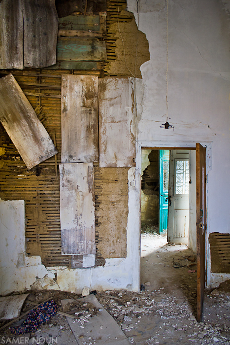 house  abandoned Chouf  Beirut  Lebanon War history