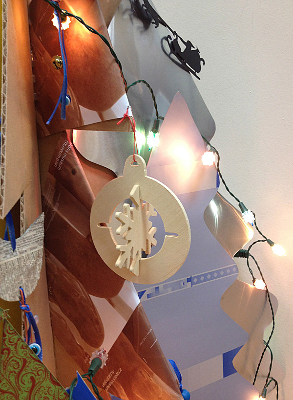 Plan B lyhnia tree 2013 Holiday craft ornaments