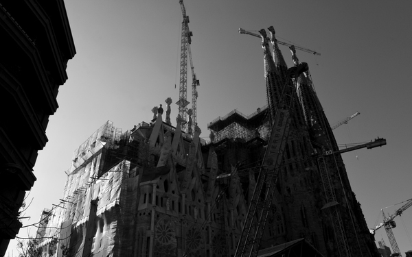 andy sawyer barcelona spain Travel sagrada familia Pedrera Gaudi