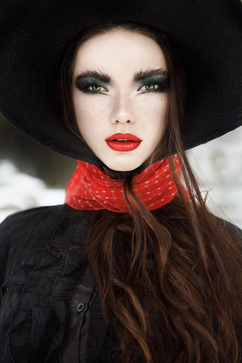 anastasia fursova fashion art nadya kurgan models beauty forest russian model Sleepy Hollow red lips анастасия фурсова надя курган belorussian models snow winter