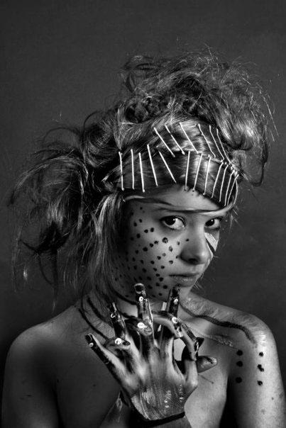Loreley Gerardo Otoniel Photography  Fotografia black and white blanco y negro Make Up hair tribal africa Fashion  moda maquillaje peinado