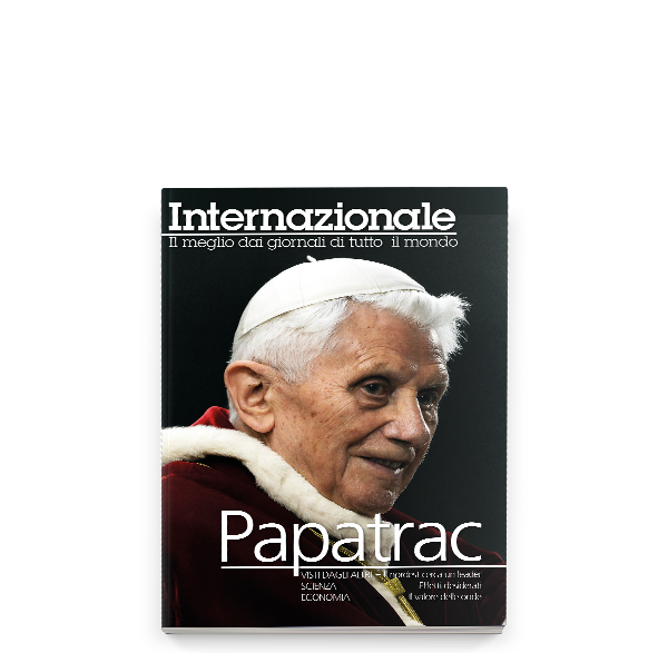 internazionale magazine cover editorial design graphic RESTYLING news newspaper
