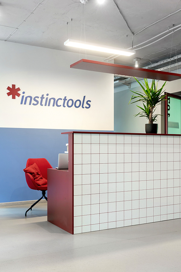Офиса для IT компании Instinctools. Концепция "Школа"