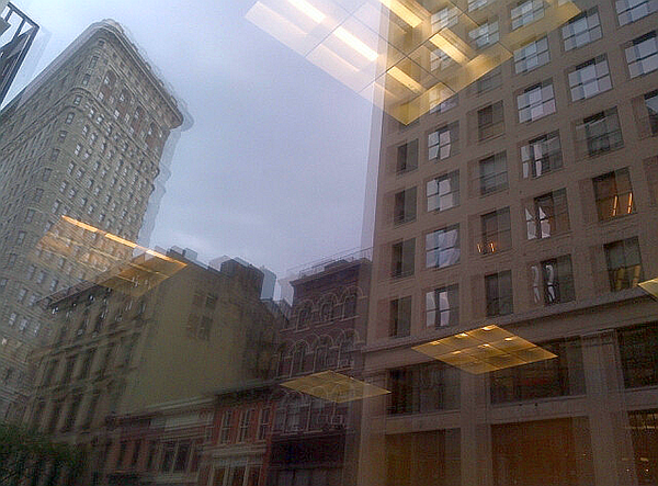 #reflection #Perspective   #POV #selfie #new york  #manhattan #chicago #glass  #architecture Jeff Glovsky Photos by Jglo AVglov
